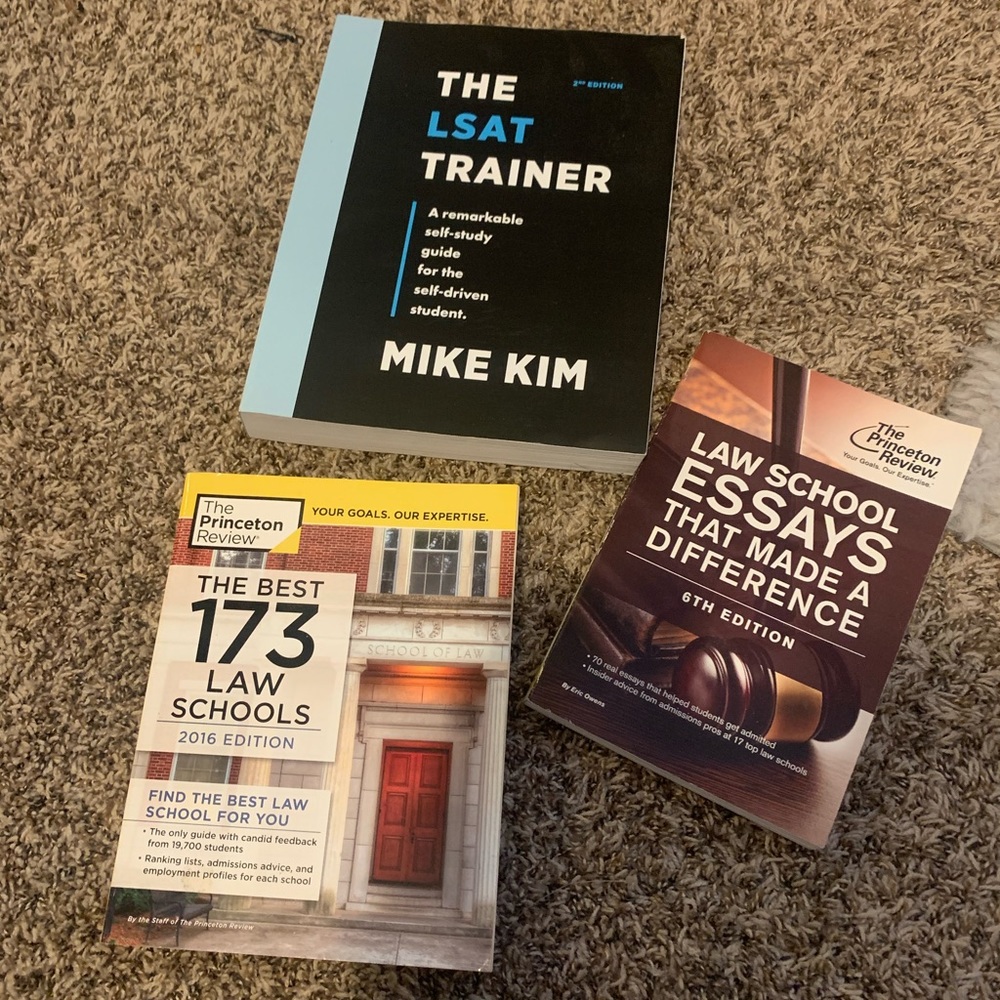 LSAT / LAW school prep books
